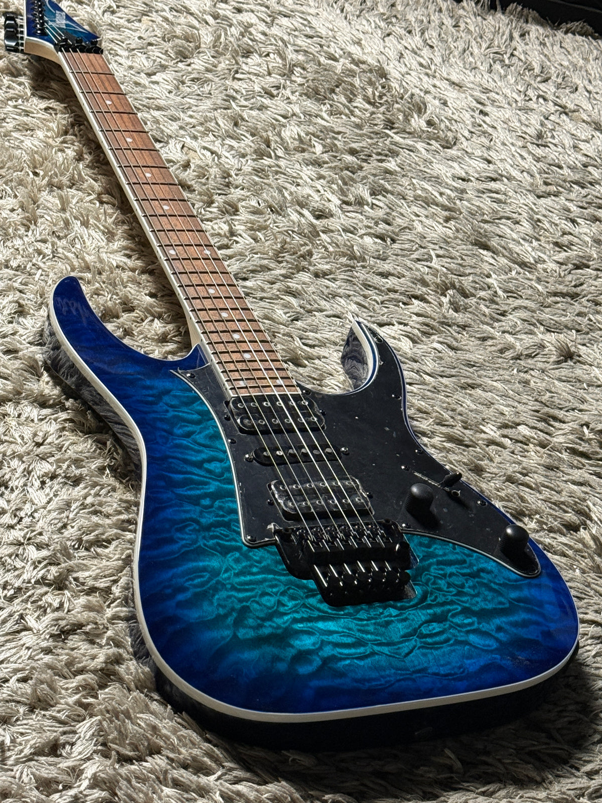 Ibanez RG450QMB-SPB in Sapphire Blue I261001076 (USED)