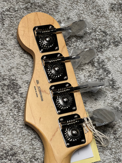 Fender MIJ Limited Jazz Bass Guitar with RW FB in Raw Ash Vintage Natural JD25010606
