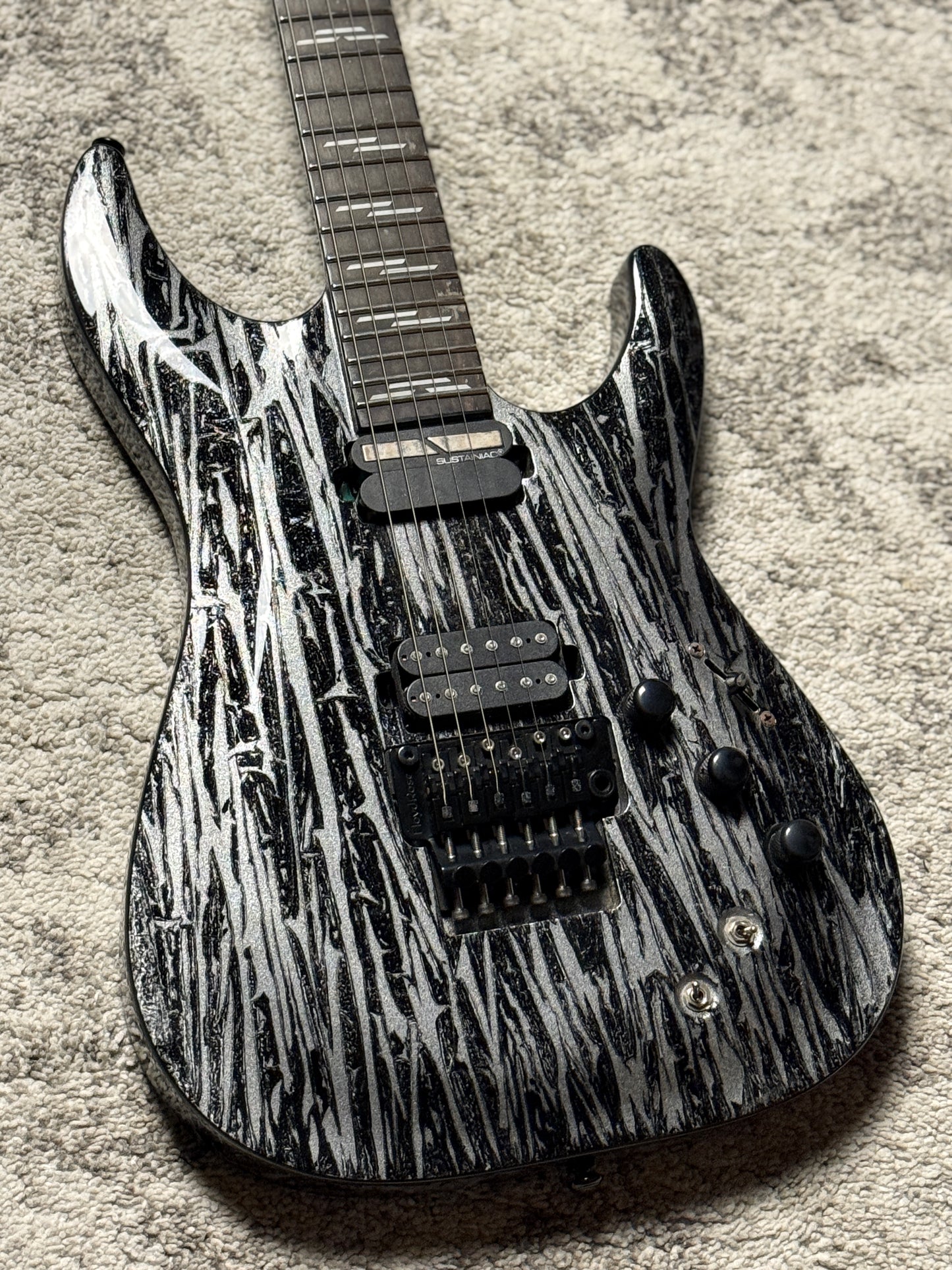 Schecter C-1 FR-S Silver Mountain - Black and Silver W21080094 (USED)