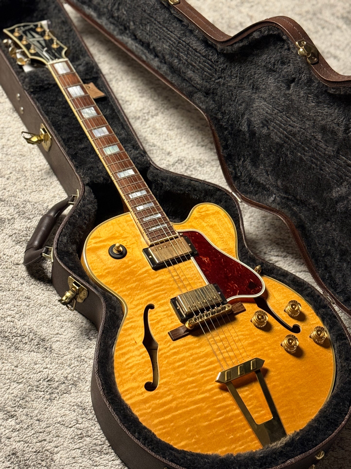 Gibson Memphis ES-275 Custom Figured in Dark Vintage Natural 2017