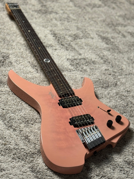 Aguda Black Hole Deluxe in Sakura Pink Burst with Quilt Top (Black Pickups)