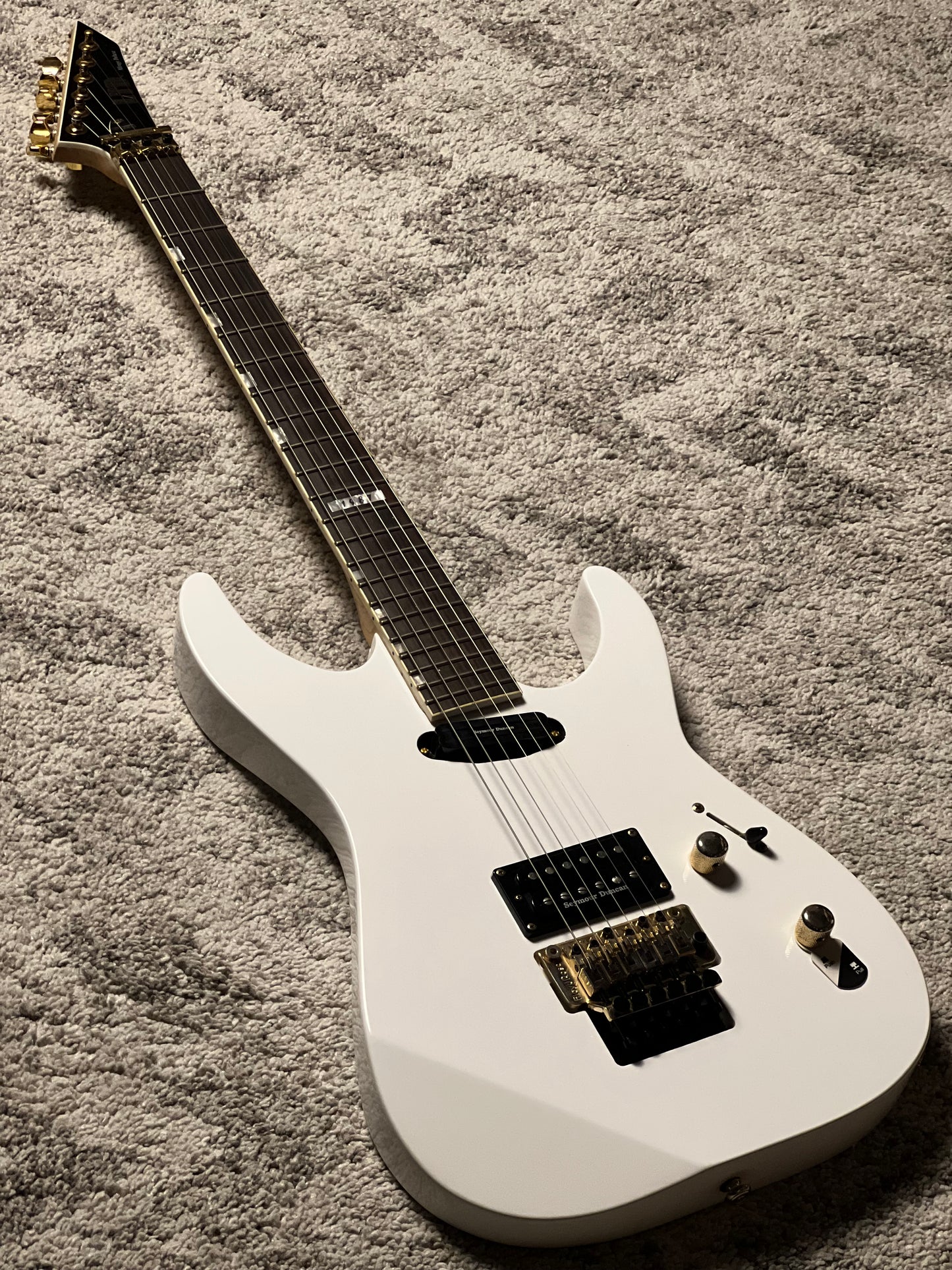 ESP LTD Mirage Deluxe '87 in Snow White