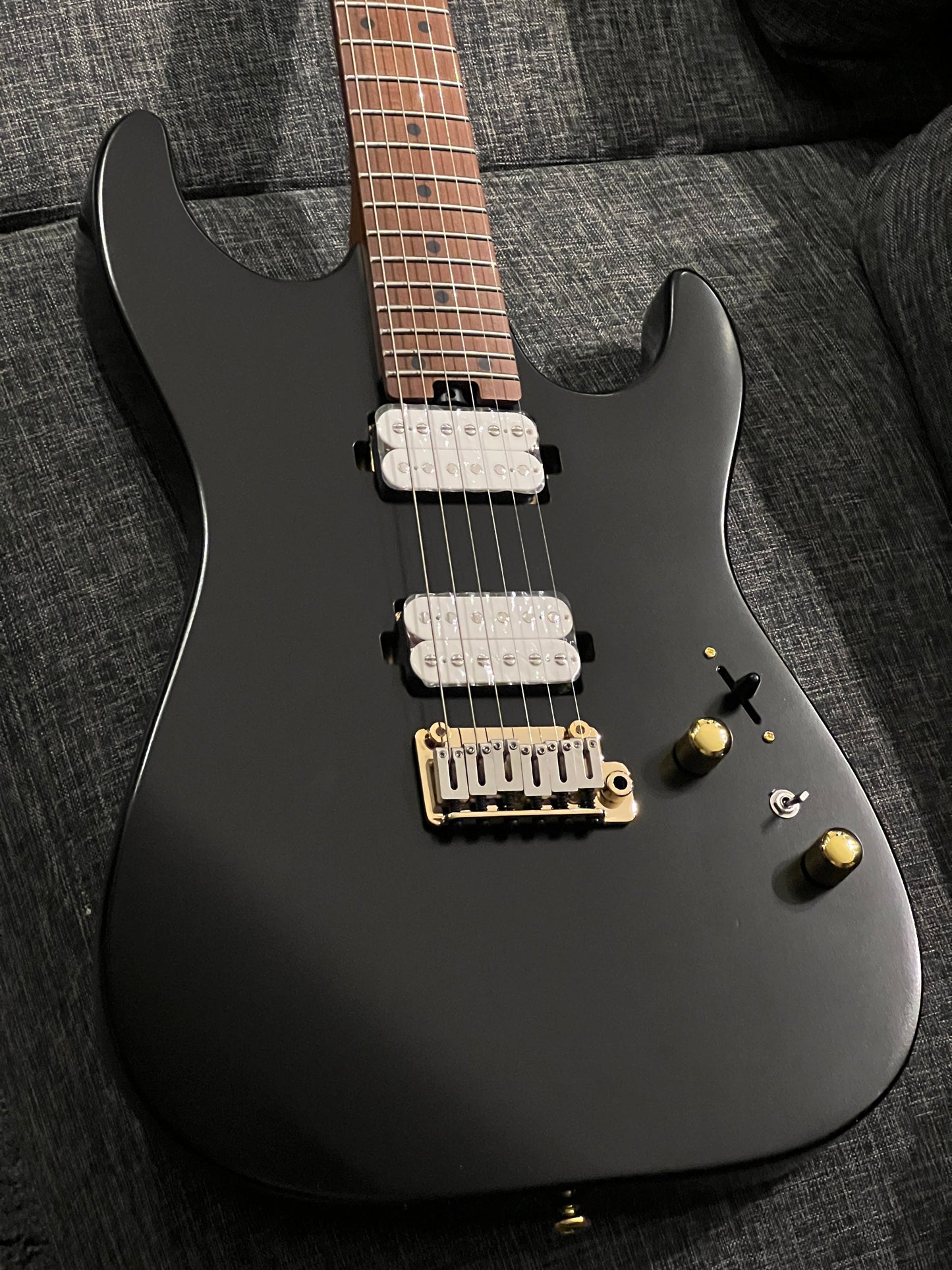 Soloking MS-1 Custom 24 HH in Satin Black Beauty Matte with Roasted Maple Neck and Alder Body