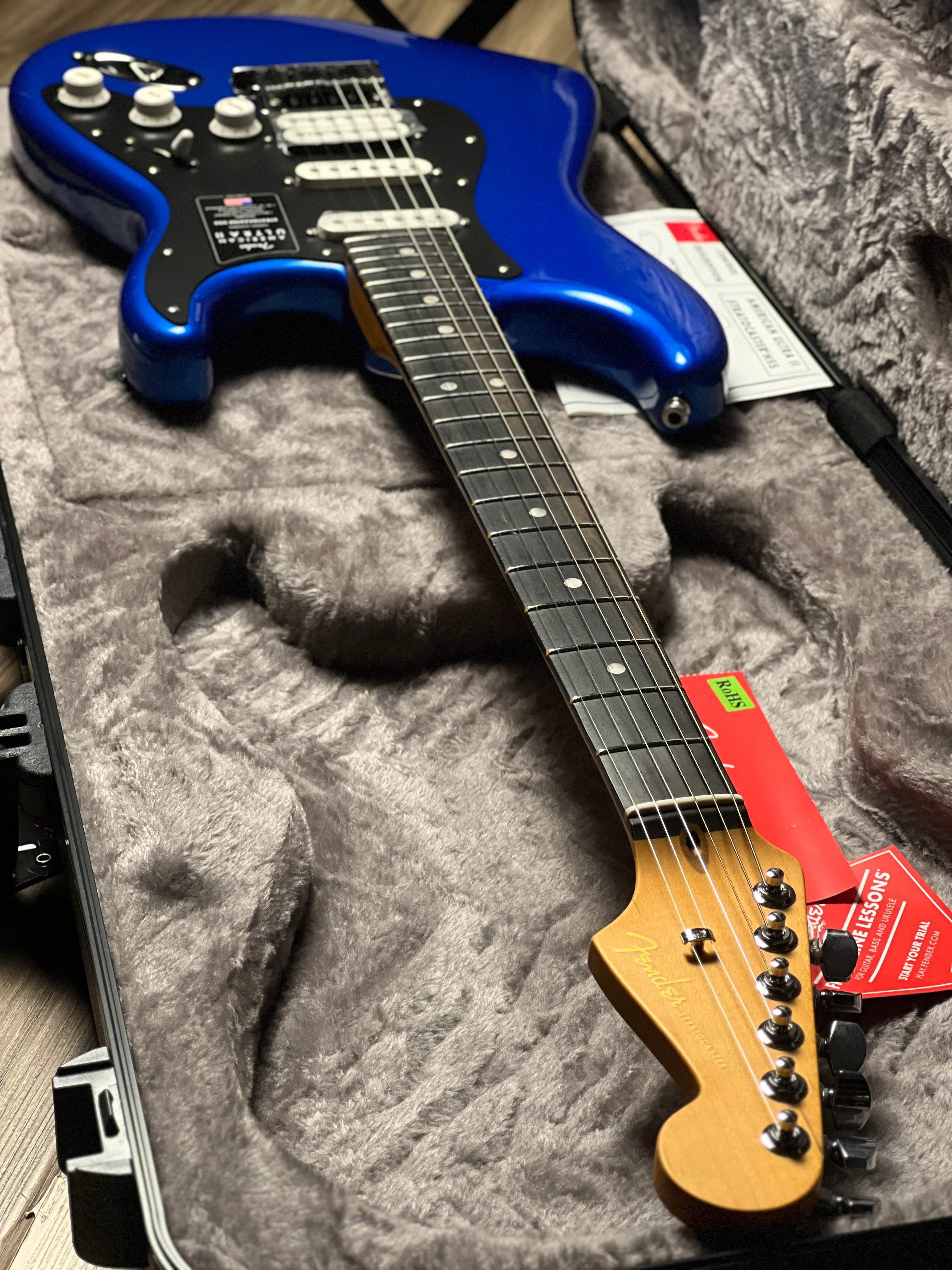 Fender American Ultra II Stratocaster HSS with Ebony FB in Noble