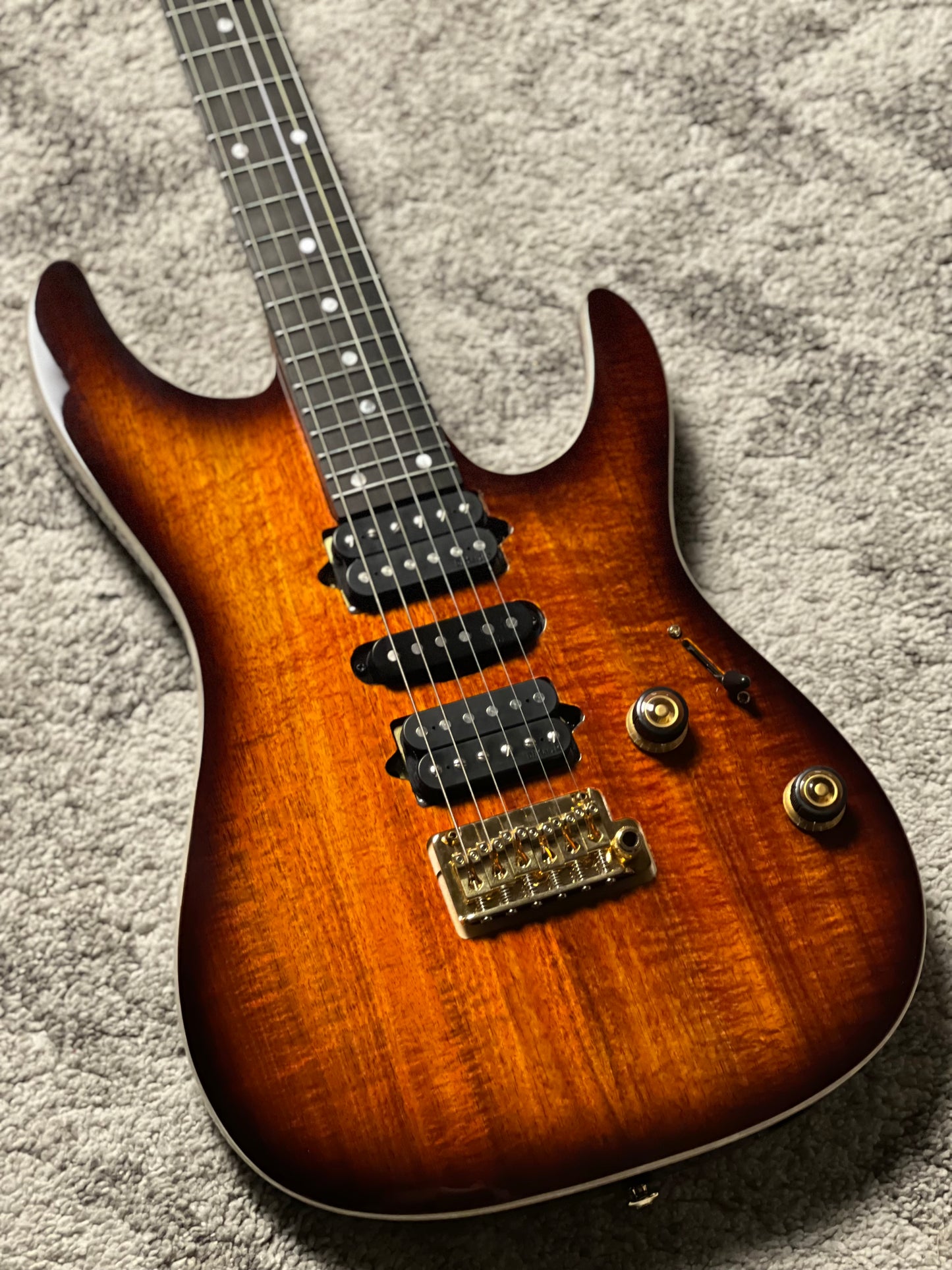 Ibanez Premium AZ47P2K-DEB in Dragon Eye Burst I250303617 (USED)