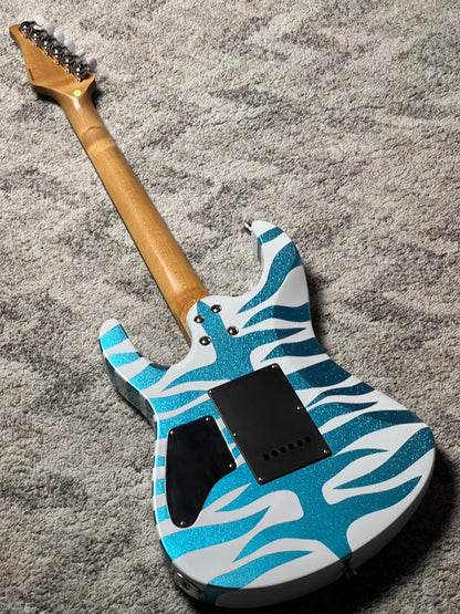Dhatarattha Custom DST HH in Blue Tiger Sparkle with Rosewood FB
