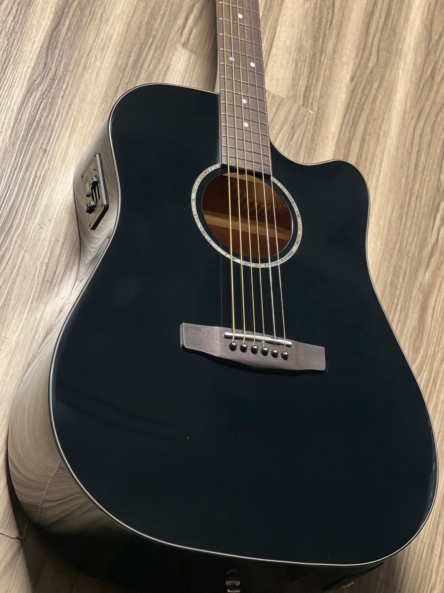 Cort Earth 60CE Acoustic Guitar in Black Gloss