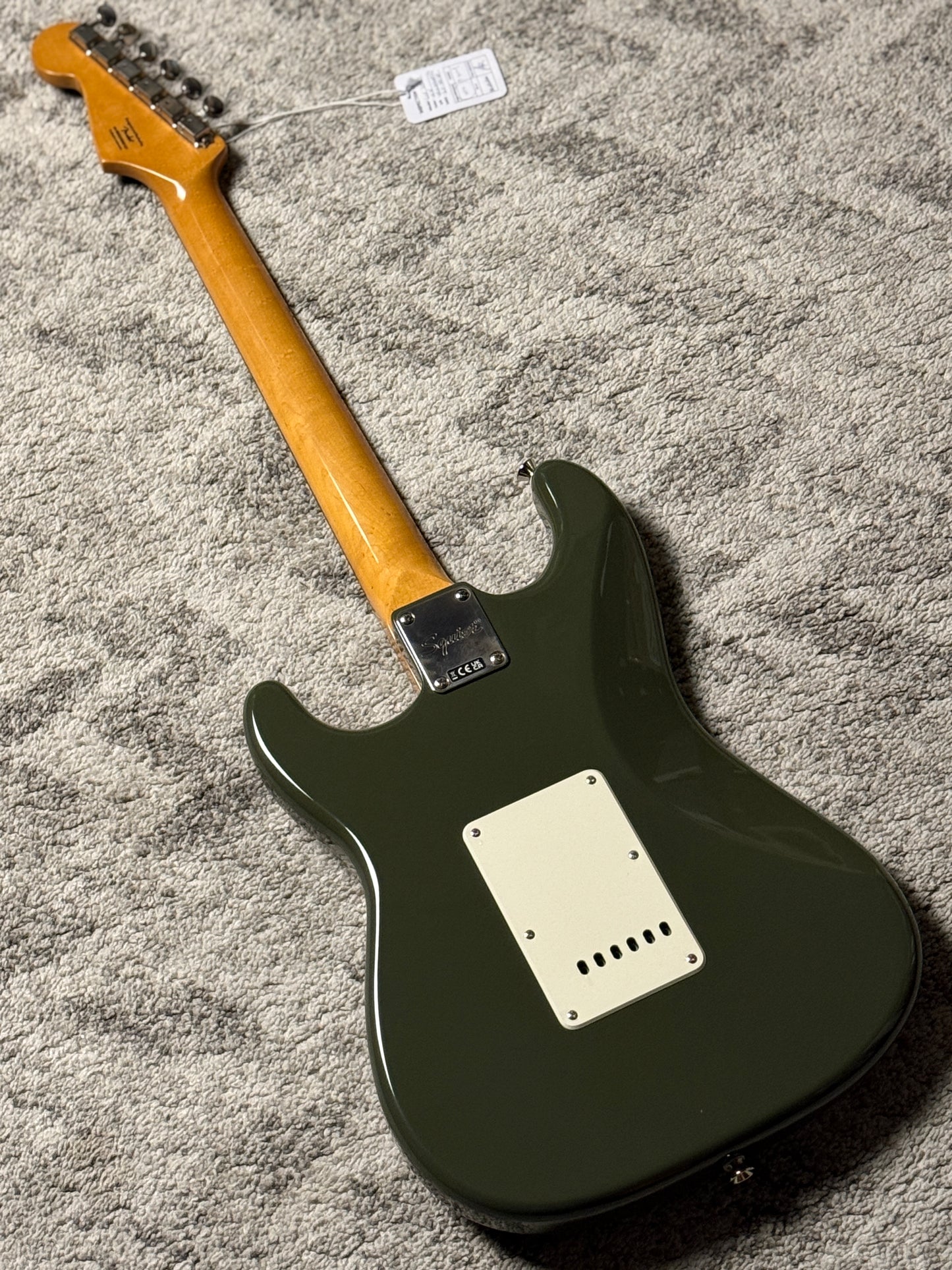 Squier FSR Classic Vibe 60s Stratocaster HSS with Laurel FB in Olive Metallic