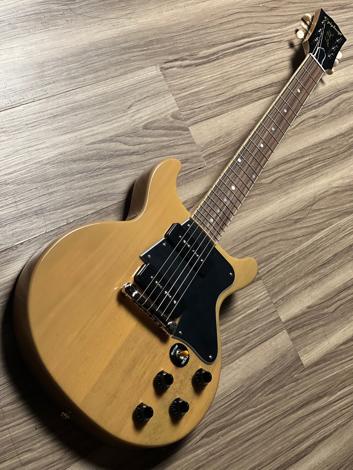 Epiphone 1960 Les Paul Special Double Cut Reissue in TV Yellow with Case 25011522191
