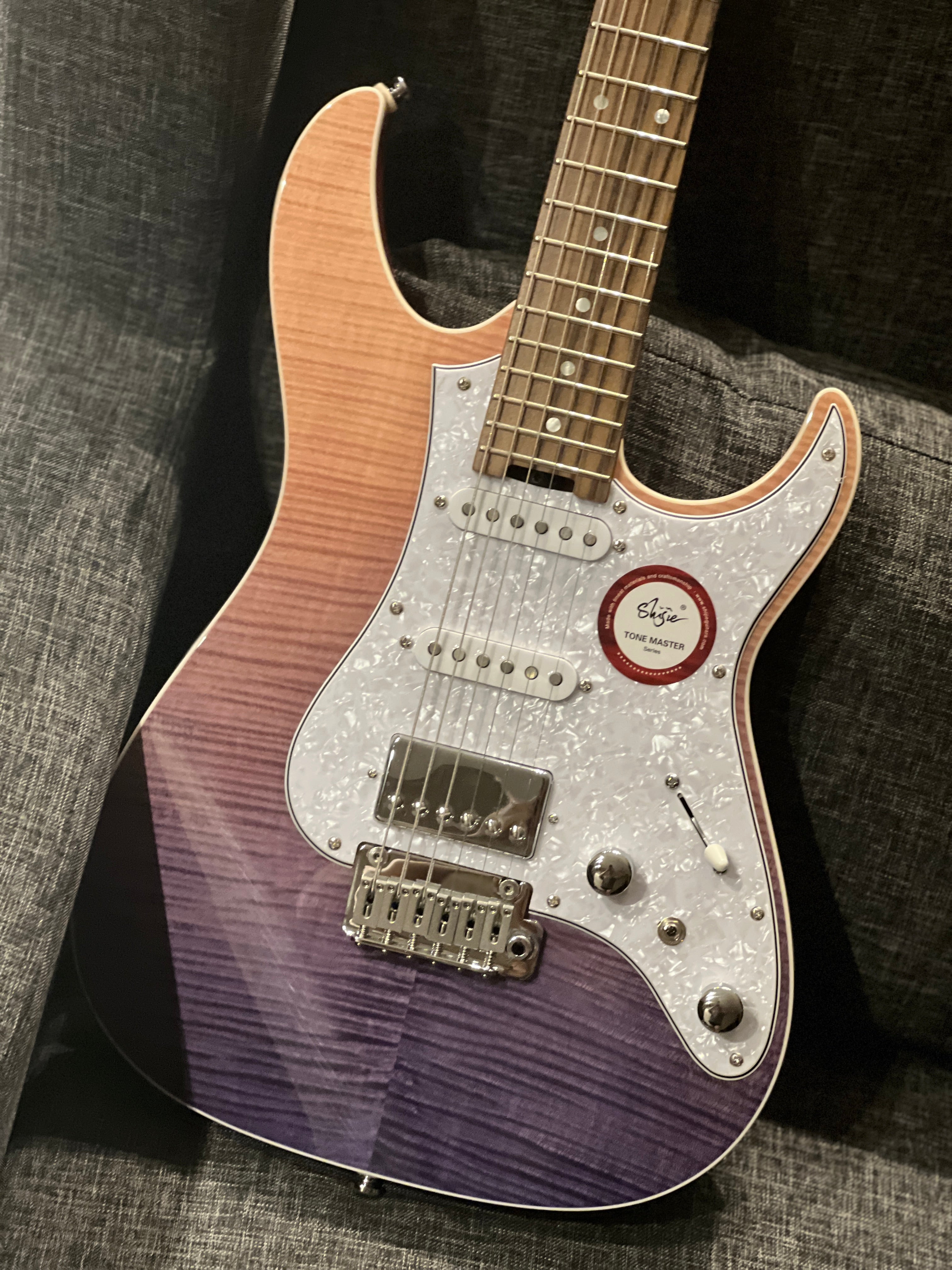 ★送無！Shai Maestro Ashain Trio Shai Maestro Quartet - Live in Paris (2021) | Qwest TV - YouTube