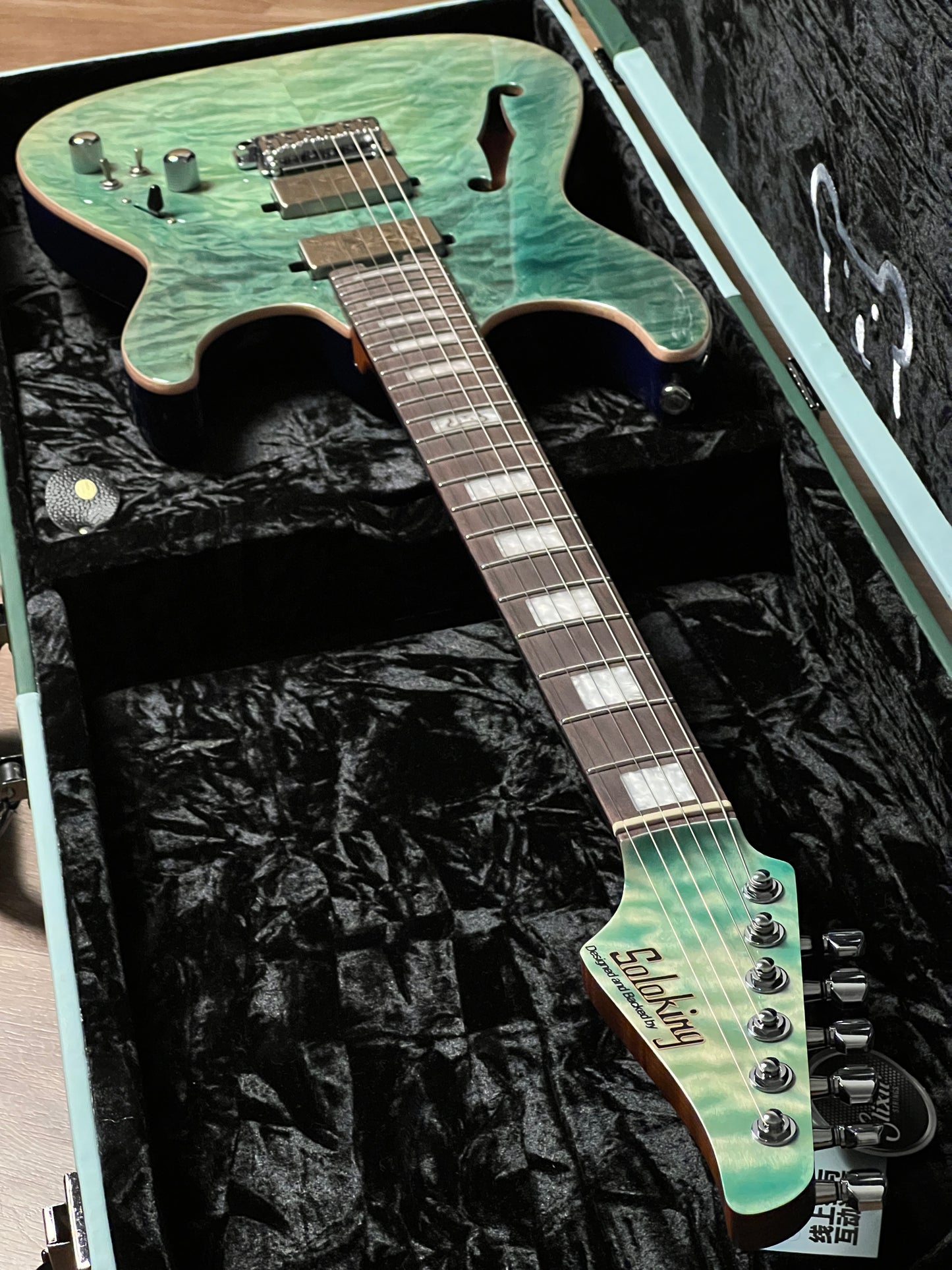 Soloking MS-1 Custom 24 HH Thinline Elite in Turquoise Wakesurf Limited Edition with Hardshell Case