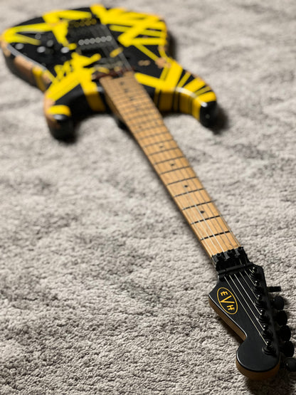 EVH Striped Series Frankenstein Frankie in Black w/Yellow Stripes