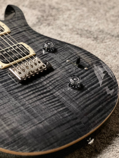 PRS SE Custom 24 Flame in Gray Black