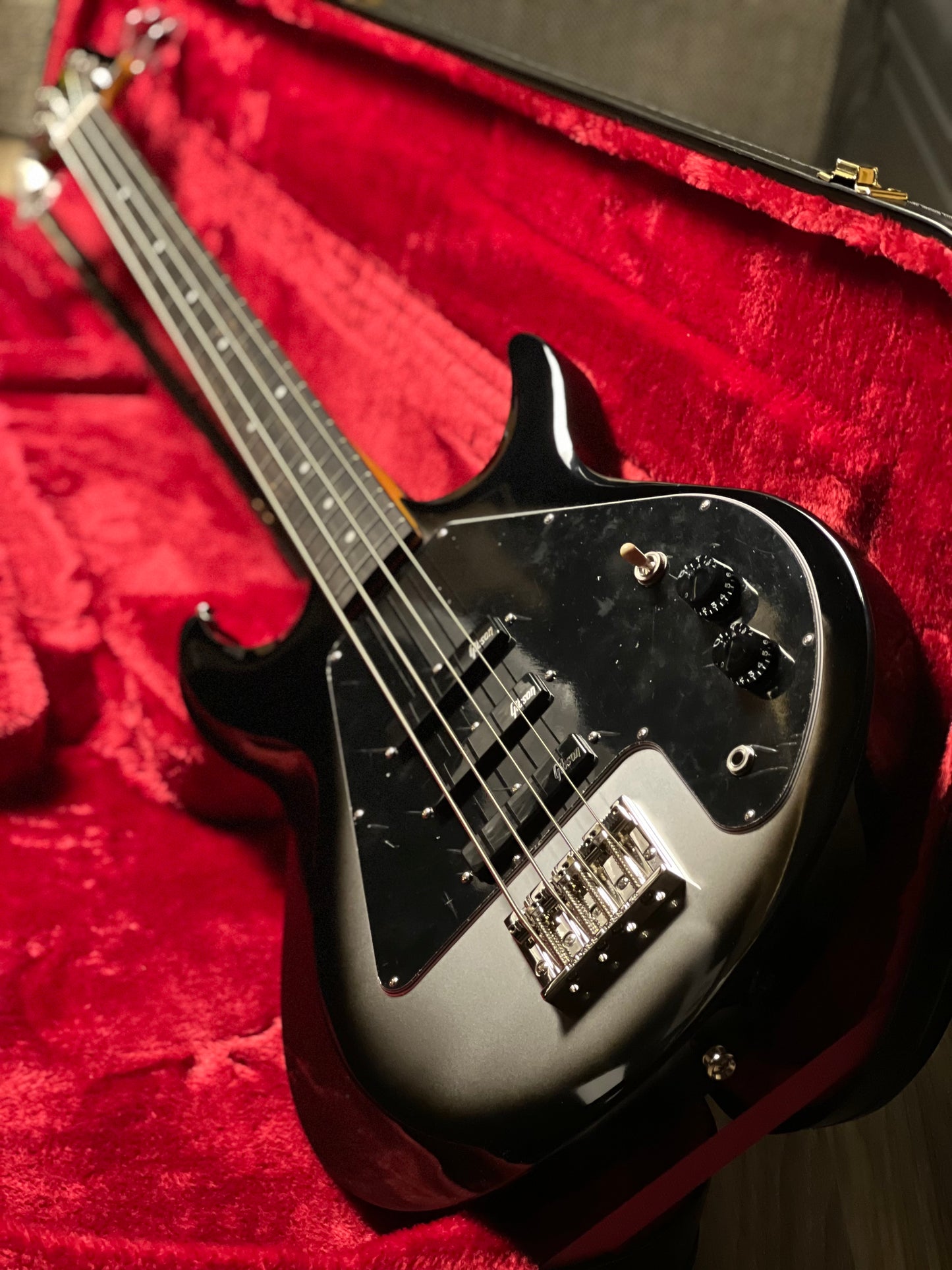 Epiphone Mike Dirnt Grabber G-3 Bass in Silverburst 25091522726