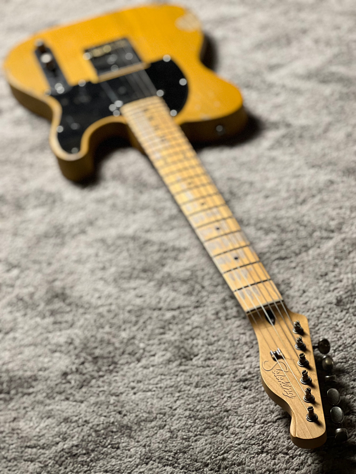 Soloking MT-1 Tribute 50s Relic with maple FB in Butterscotch Blonde