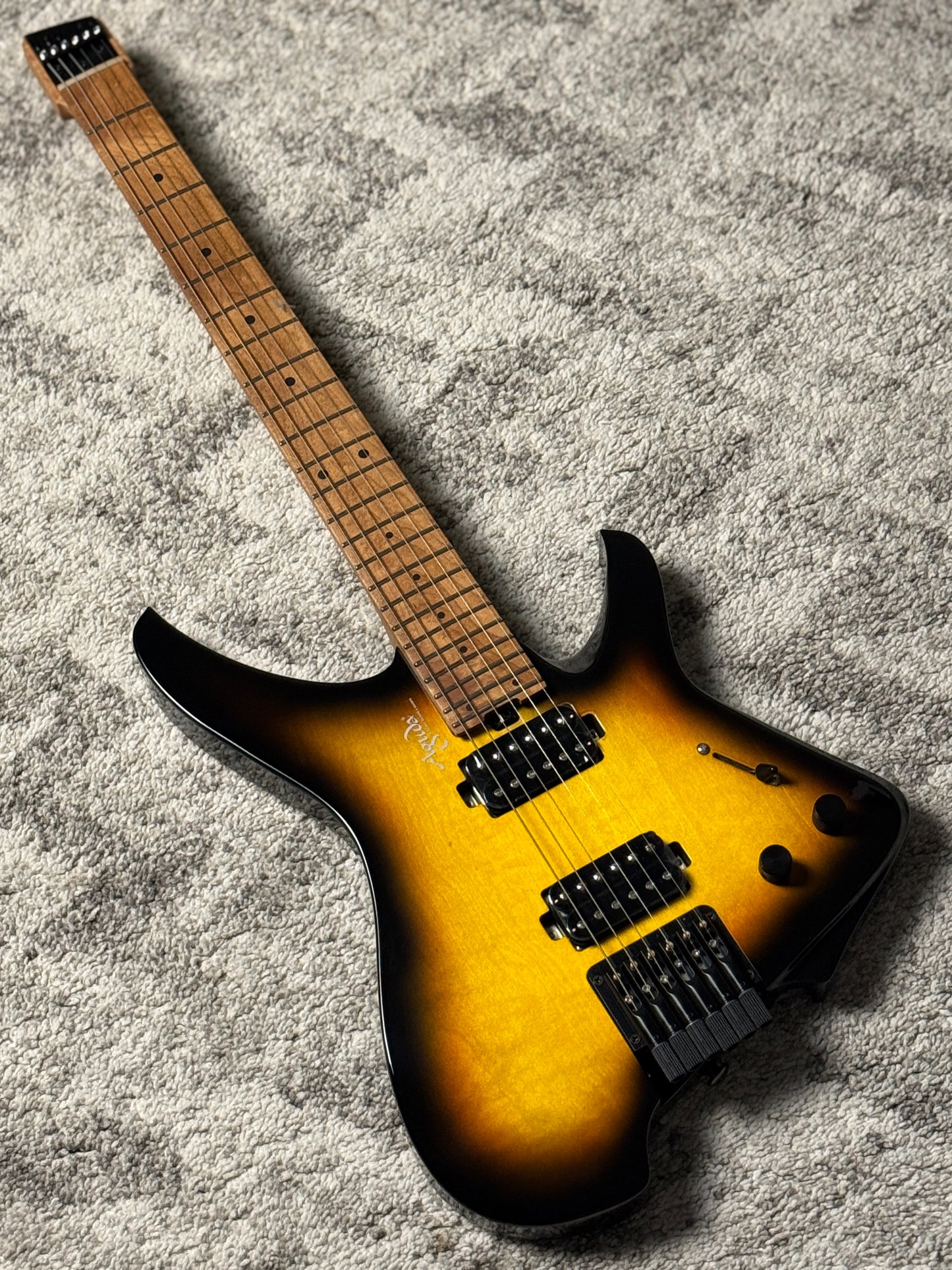 Aguda Musicboy in 2-Tone Sunburst