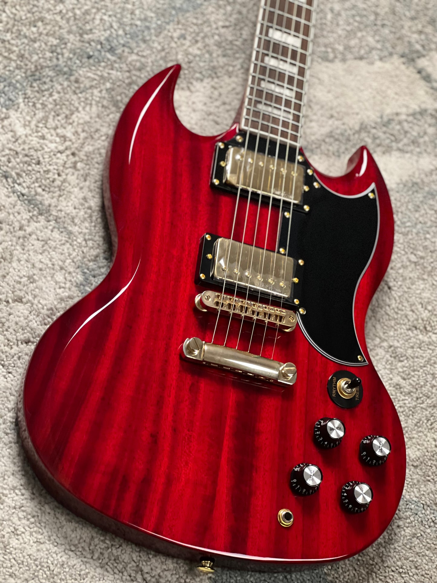 Soloking SG60 MKII in Transparent Red Cherry with Gold Hardware