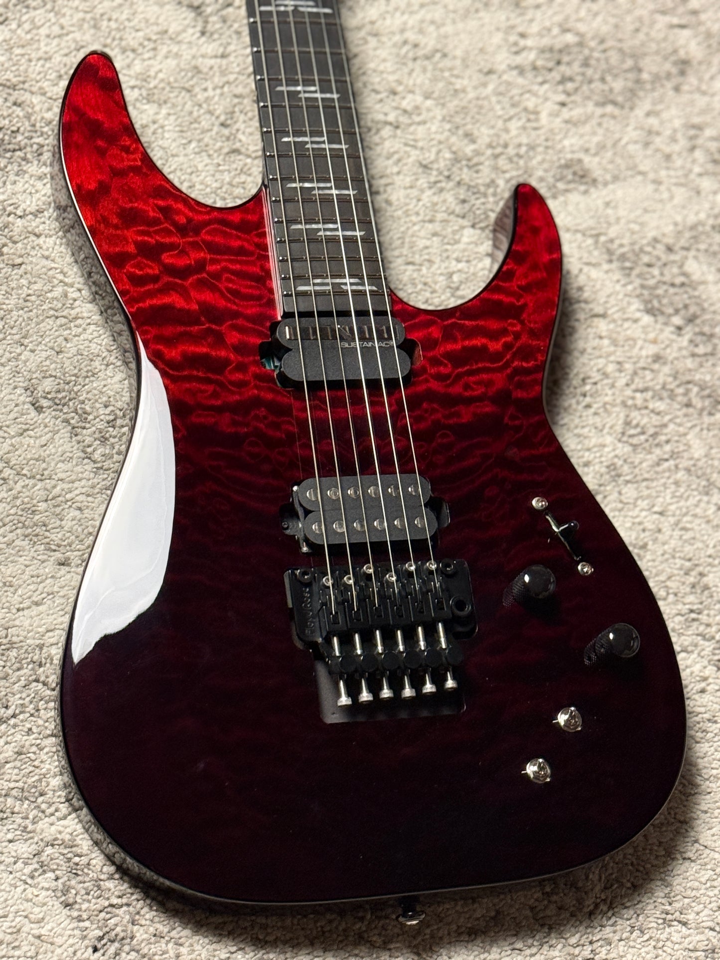 Schecter C-1 FR S SLS Elite in Blood Burst W26010957