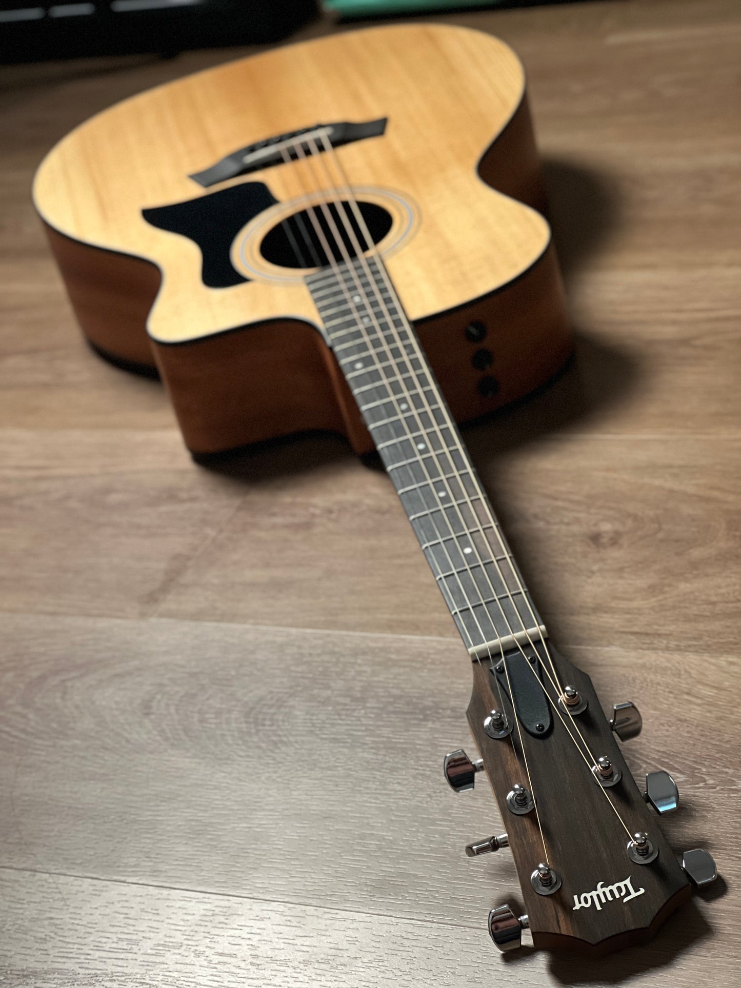 Taylor 114ce Grand Auditorium Acoustic Guitar w/Bag in Sapele/Spruce