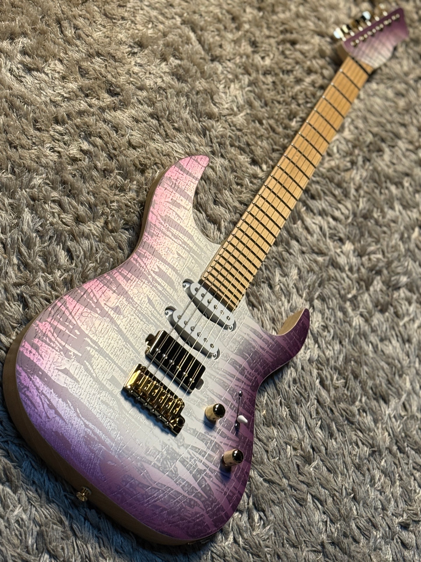 Saito S-624 SSH with Hard Maple and Gold Hardware in Kunzite 253030