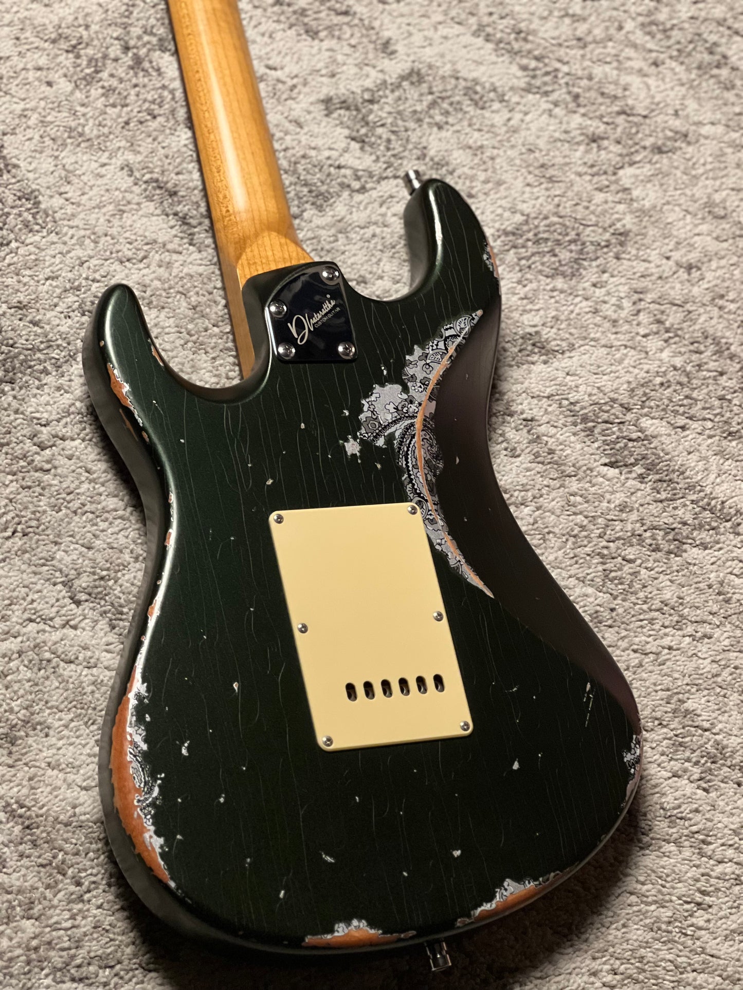 Dhatarattha Performance DST HSS in Godwood Green over Black Paisley with RW FB and Nitrocellulose Lacquer Relic