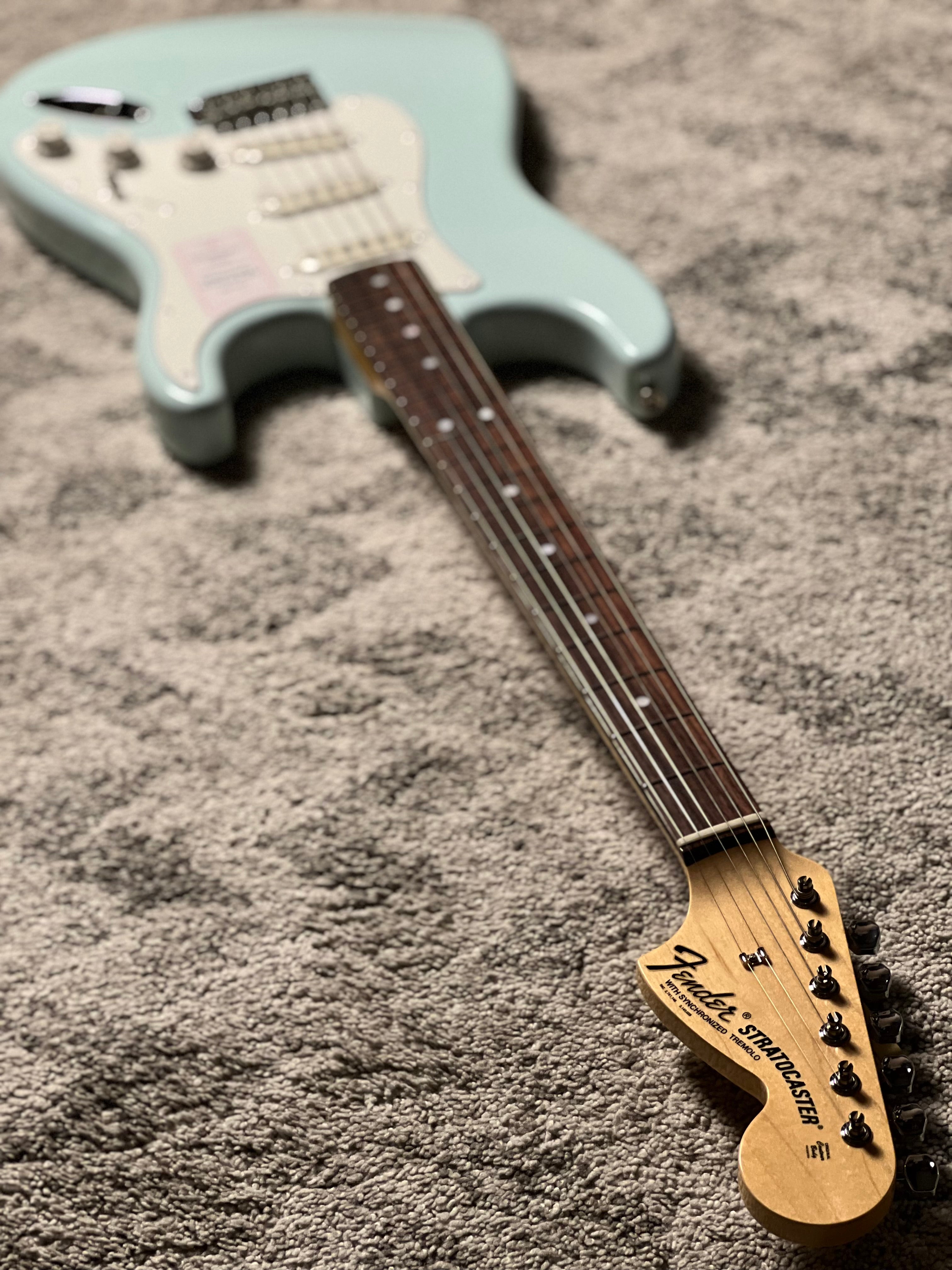 Fender Japan MIJ Traditional Late 60s Stratocaster with RW FB in