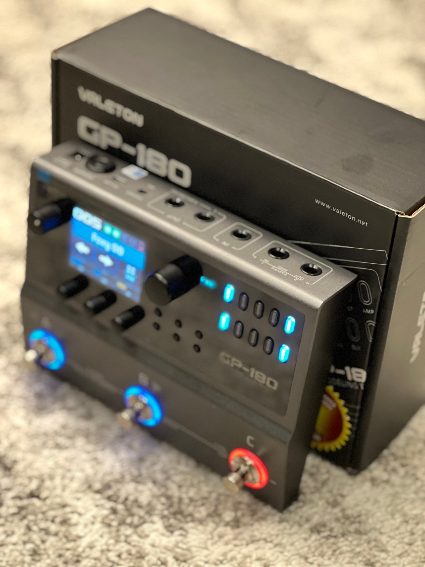 Valeton GP-180 Multi-FX, Amp Modeller & IR Loader Pedal