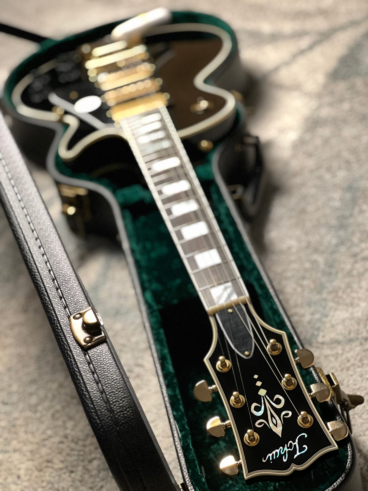 Tokai Love Rock Japan LC-201S-3PU-B7G BB in Black Custom Shop Series 2551417