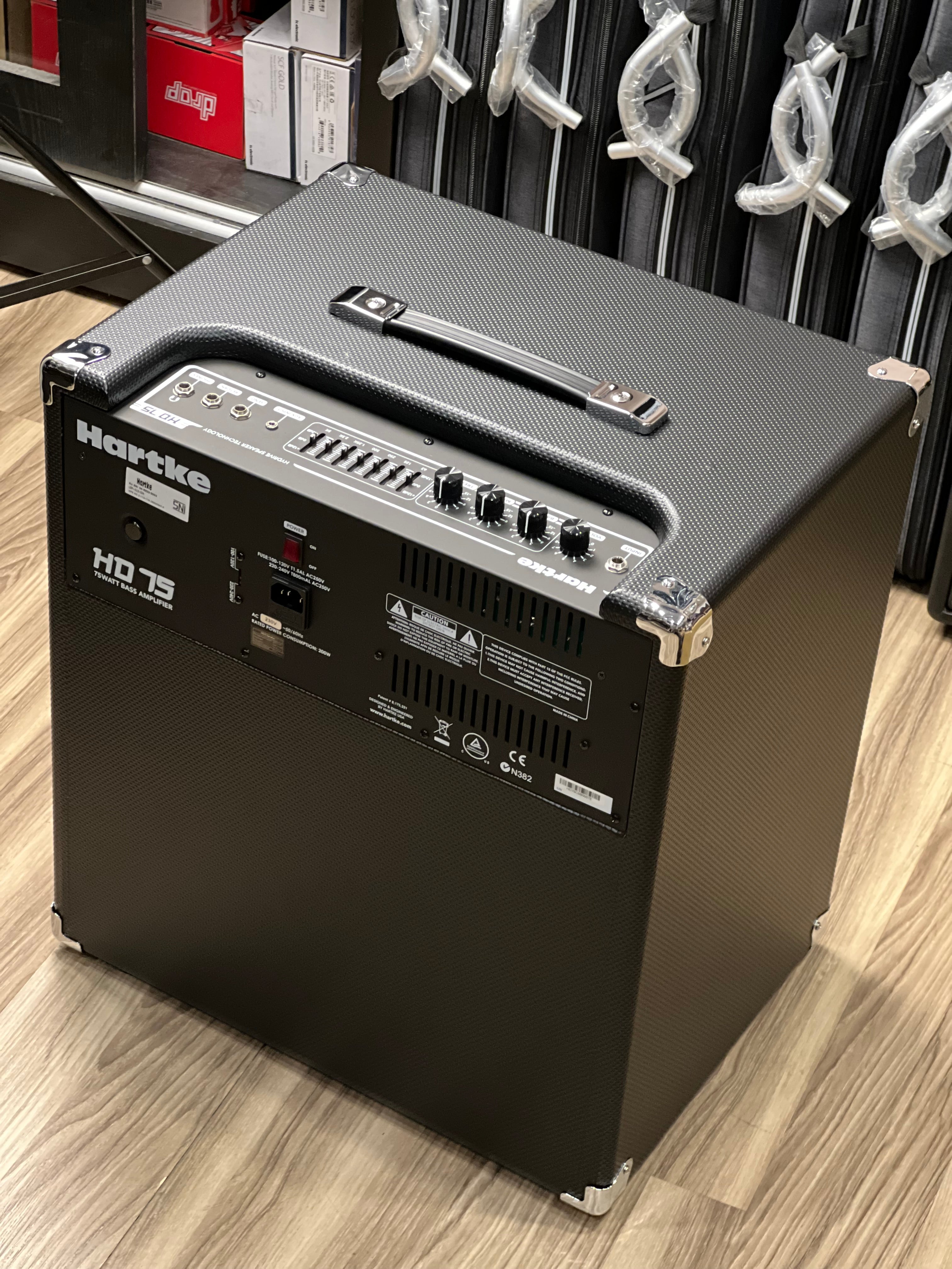 Hartke Hydrive HD75 75W 12″ Bass Combo Ampli – nafiriguitar.com