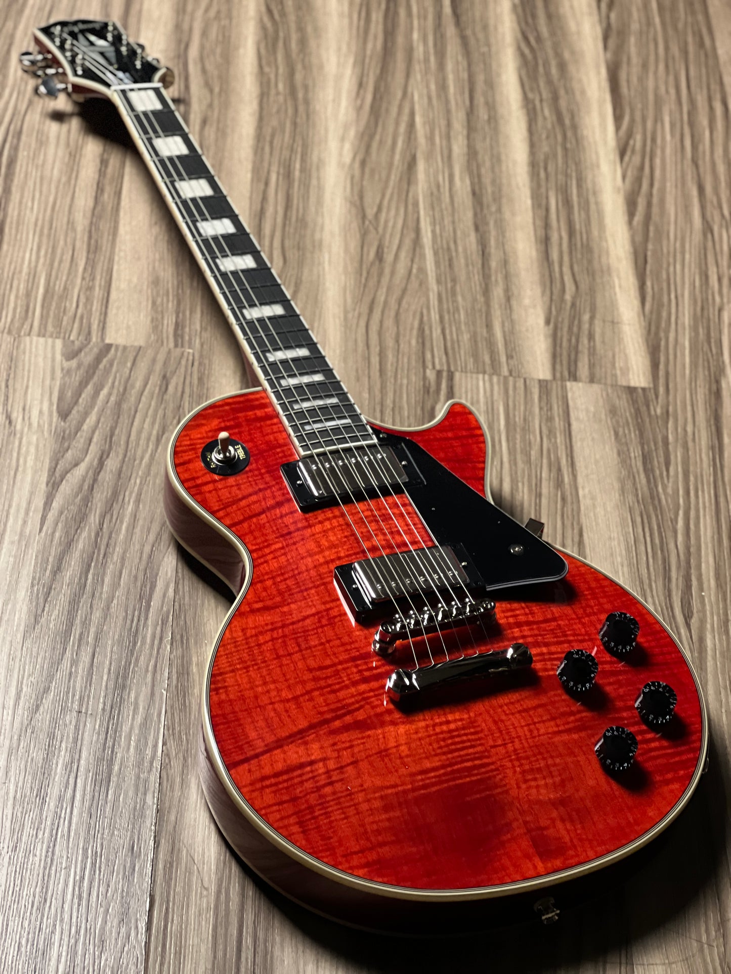 Epiphone Les Paul Custom Figured in Transparent Red w/Premium Gigbag
