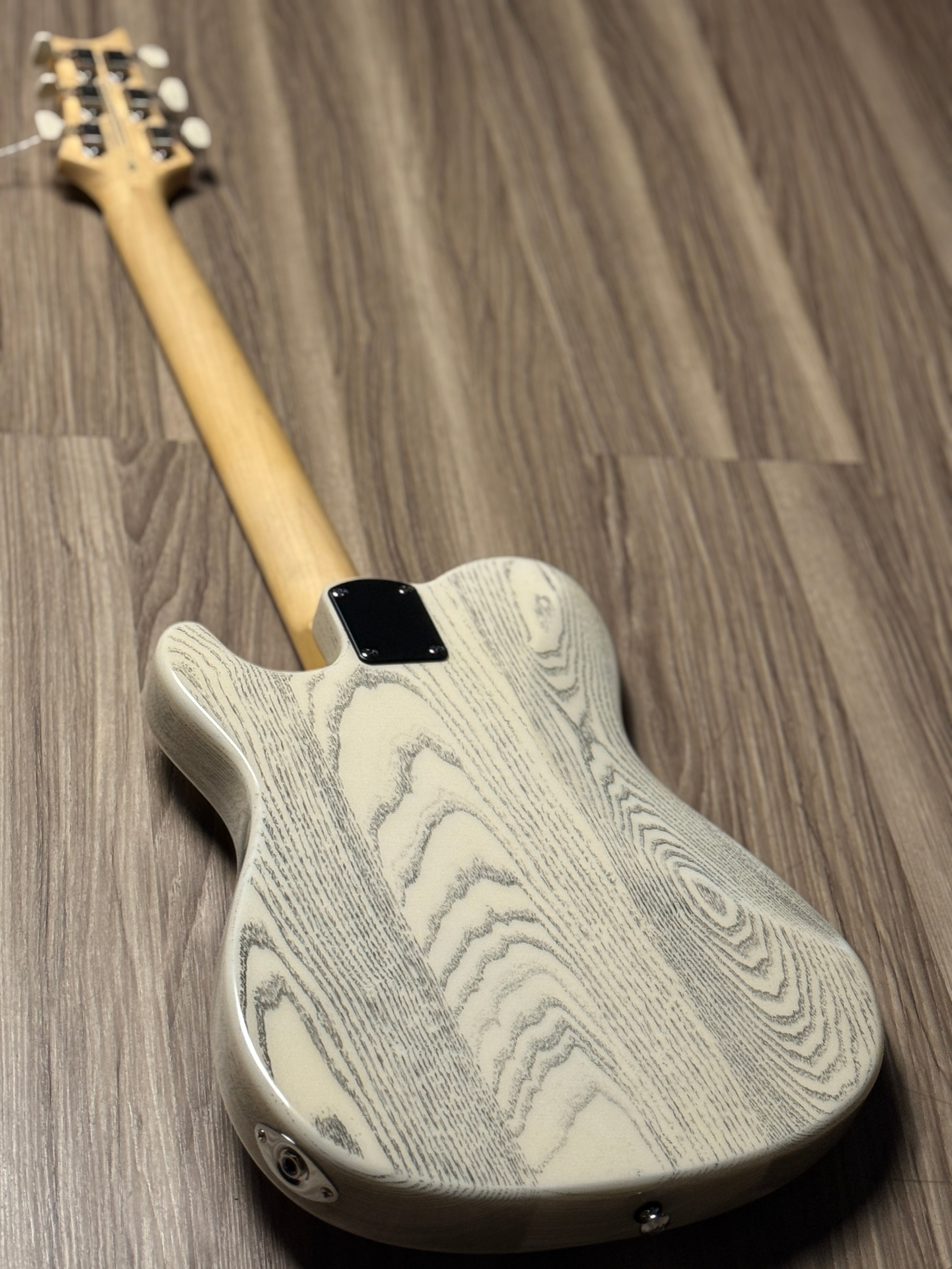 PRS SE NF 53 Ash Body DD S Pickups in White Doghair w/Gig Bag