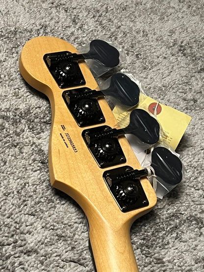 Fender MIJ Limited Jazz Bass with RW FB in Noir JD25025853
