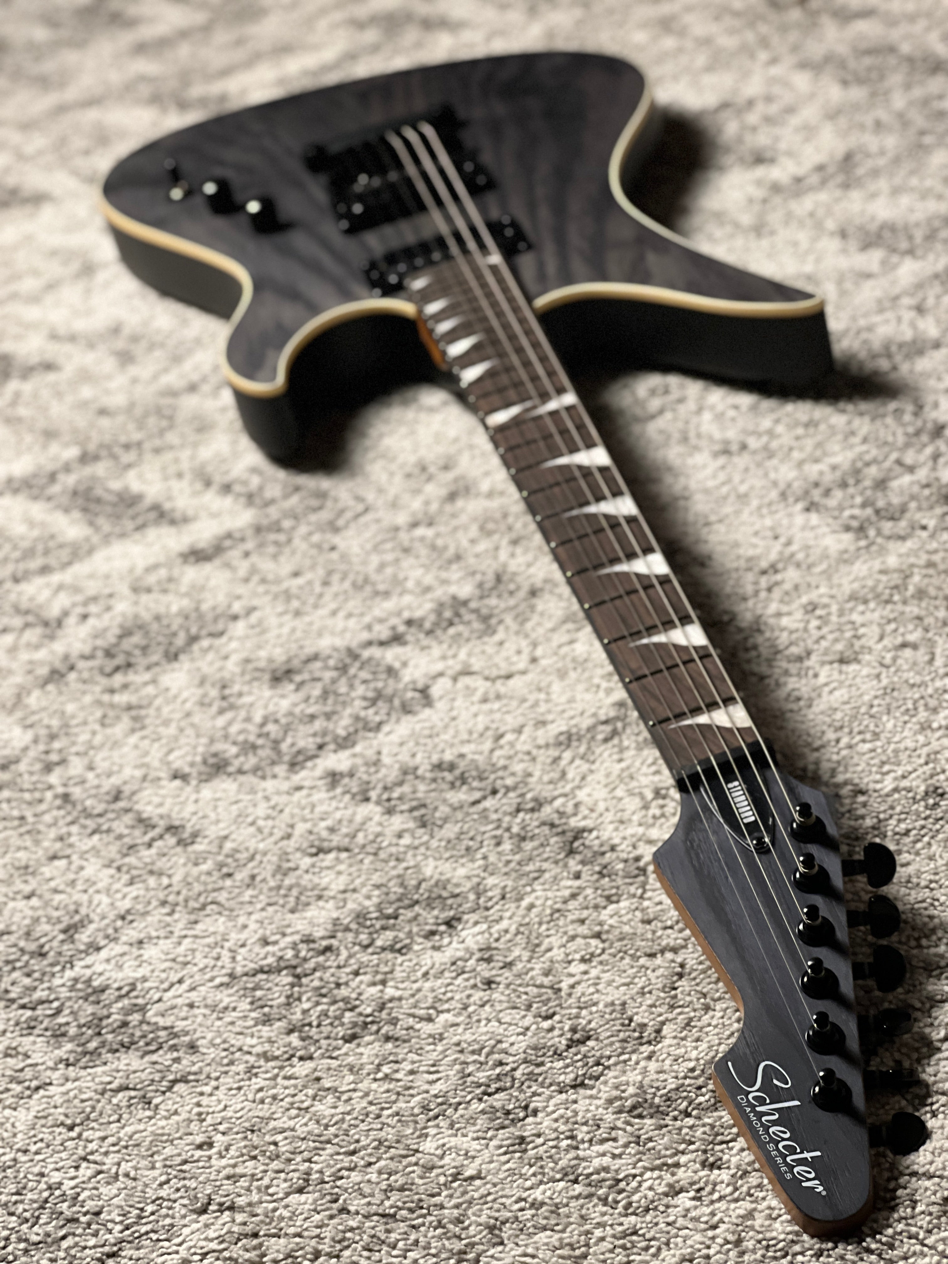 Schecter Avenger Standard in Charcoal Satin – nafiriguitar.com