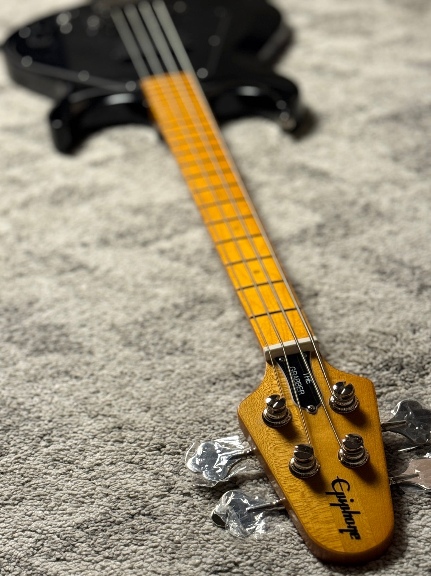 Epiphone Grabber Bass in Ebony