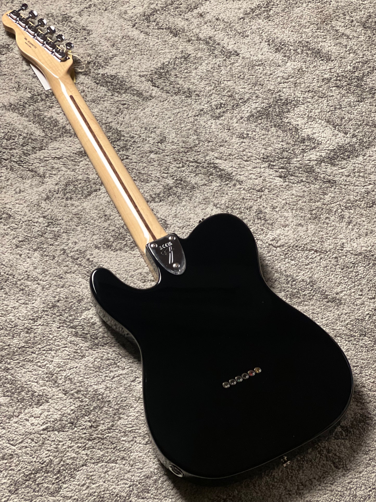 Fender Japan Traditional II 70s Telecaster Custom with Maple FB in Black JD26002622