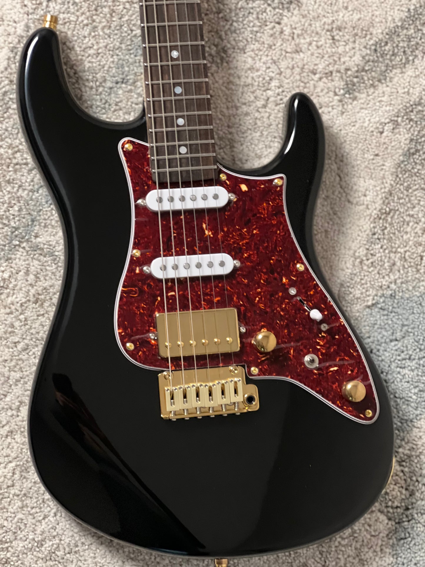 SLX X Dhatarattha Custom DST in High Gloss Black with Rosewood FB