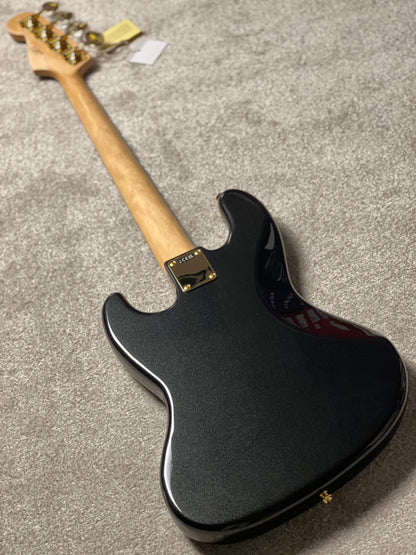 Fender Japan Traditional 2025 Collection 60s Jazz Bass with RW FB in Black Pearl JD25016119