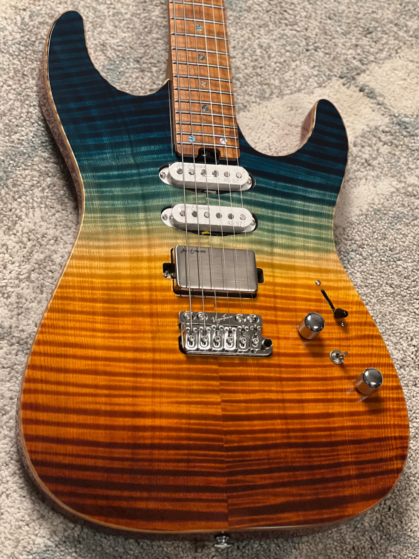 Soloking MS-1 Custom 24 HSS FMN VT with Roasted Flame Maple Neck in Beach Sunset Surf Fade JESCAR