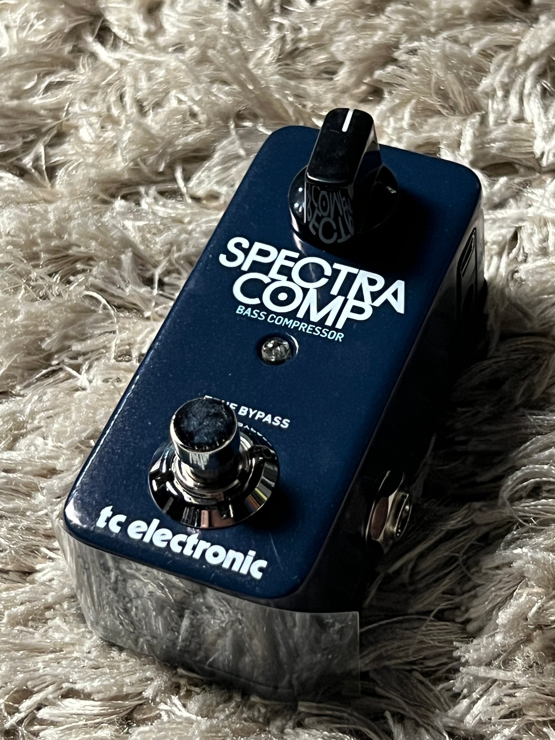 cheap bass compressor pedal TC Electronic SpectraComp Mini Bass Compressor Pedal – nafiriguitar.com