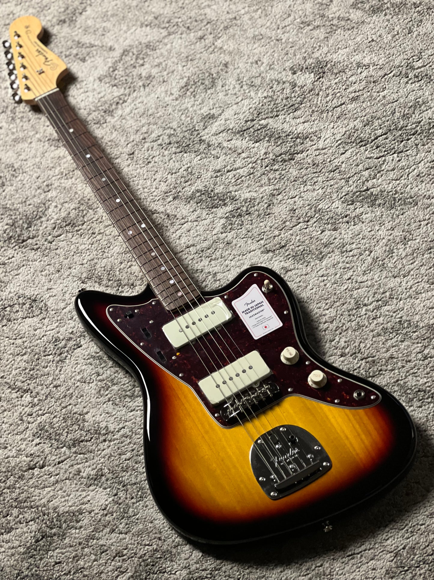 Fender Japan Traditional 60s Jazzmaster with RW FB in 3-Color Sunburst JD25030466