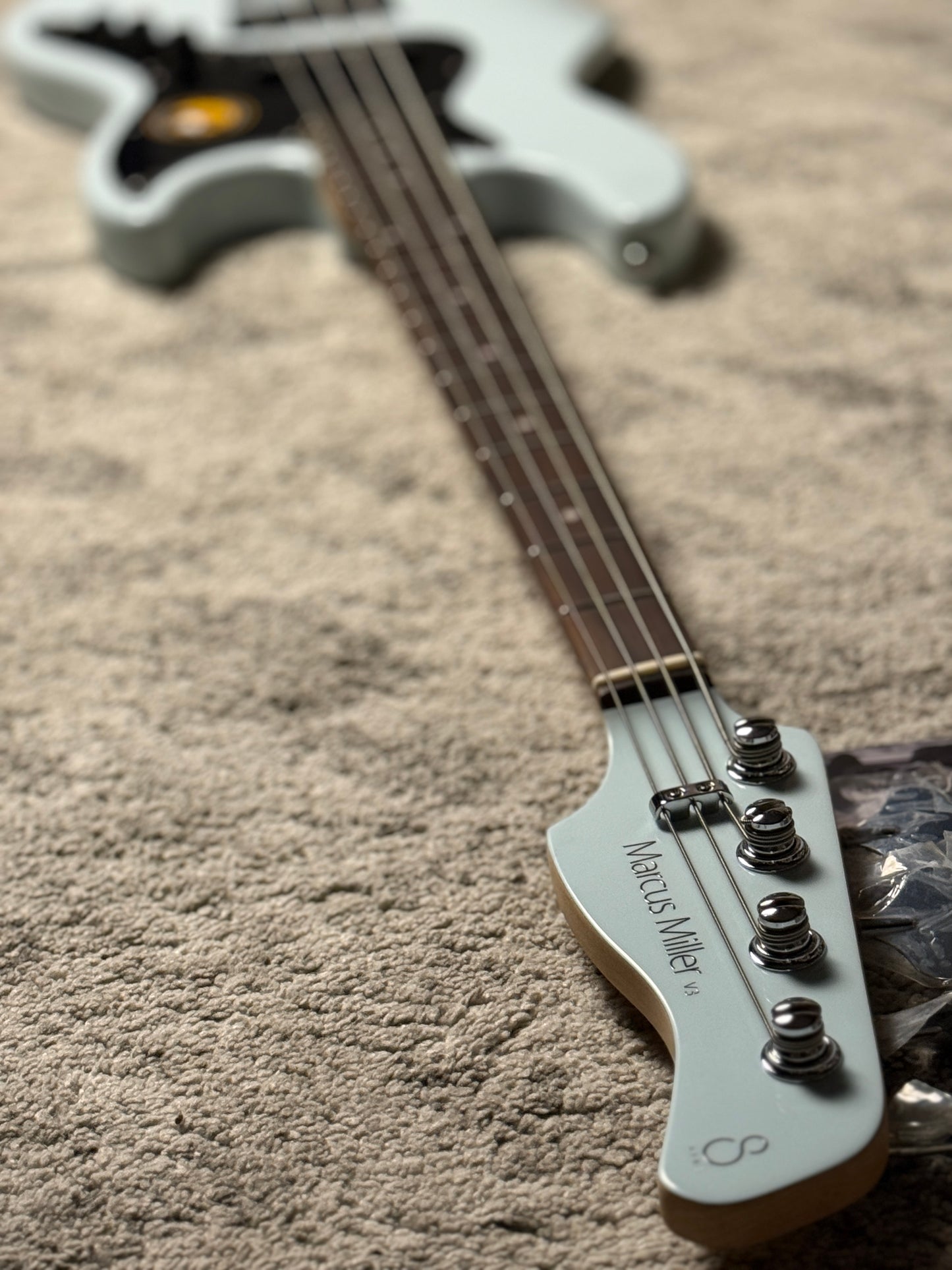 Sire Marcus Miller V3P-4 String Passive Bass in Sonic Blue
