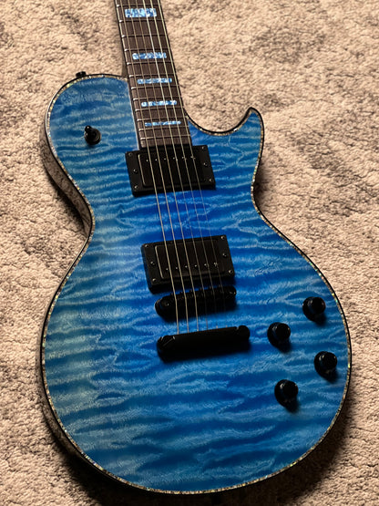 Dhatarattha Custom DLP in Transparent Blue with 5A Quilt Top