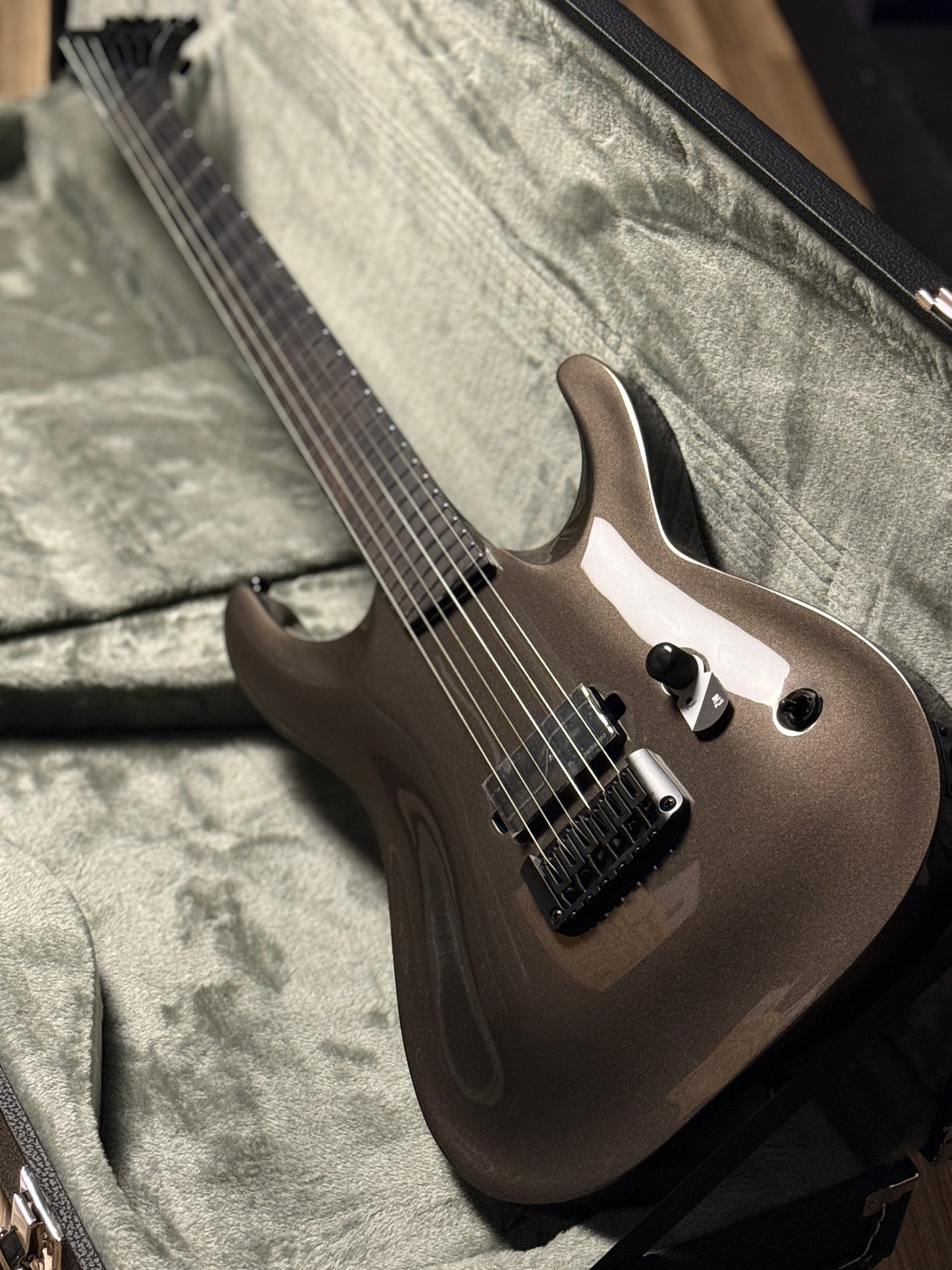 ESP LTD Mick Thomson MT-1 Signature in Obsidian Metallic