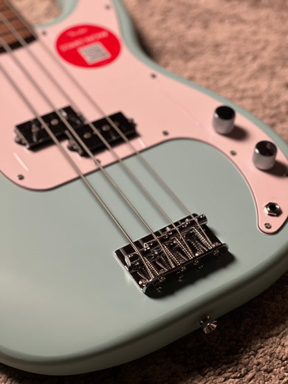 Squier Debut Series Precision Bass Guitar with Laurel FB in Daphne Blue