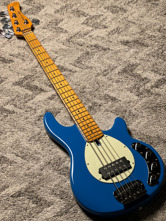 Sire Marcus Miller Z3 5-String Bass Guitar in Blue