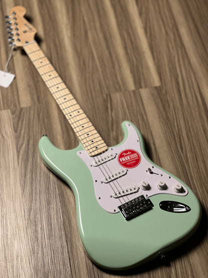 Squier FSR Sonic Stratocaster w/White Pickguard, Maple FB in Surf Green
