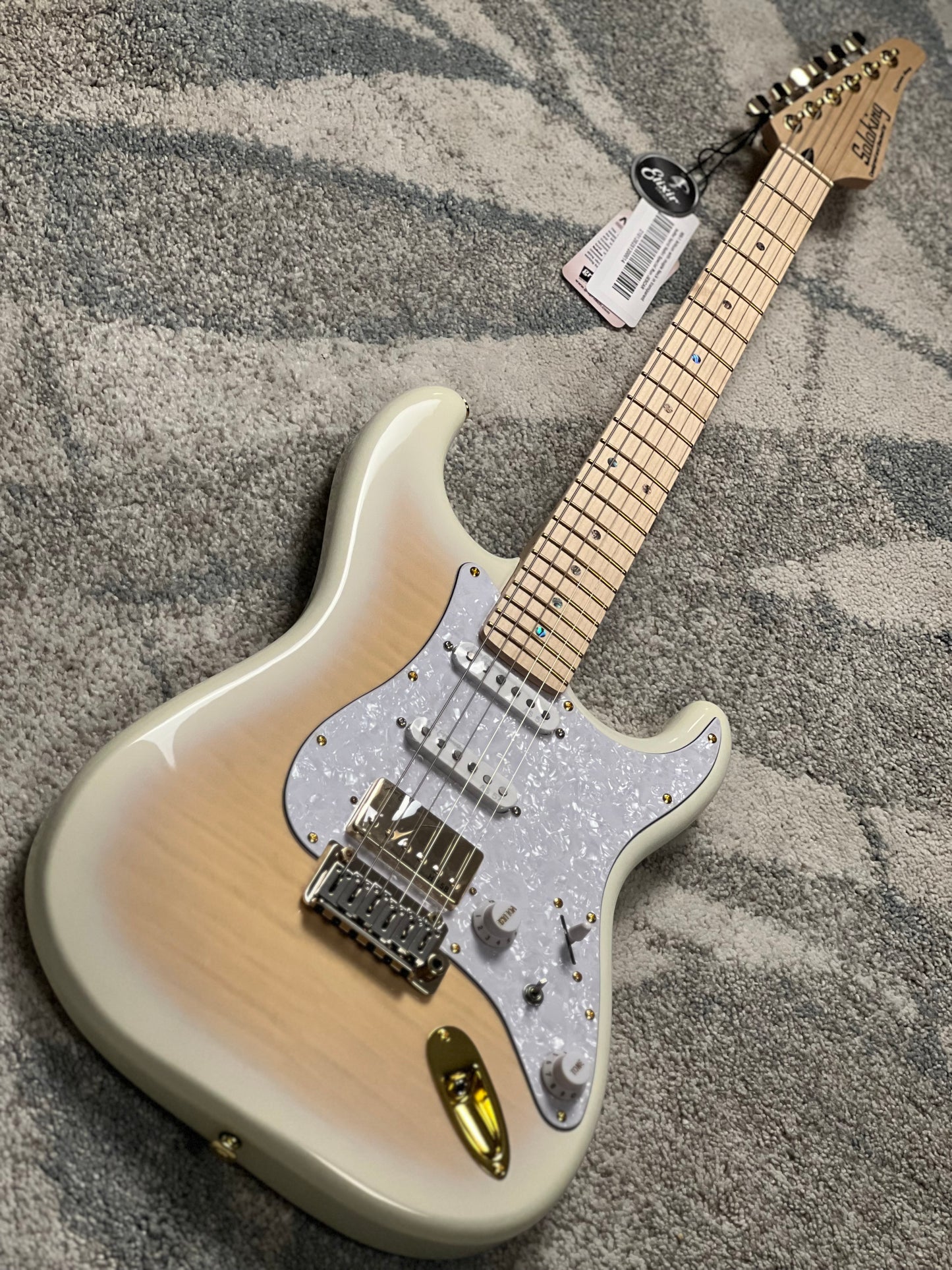 Soloking MS-1 FM Artisan พร้อมคอเปลวไฟย่างใน Nafiri Special Run สีแดงใส JESCAR 
