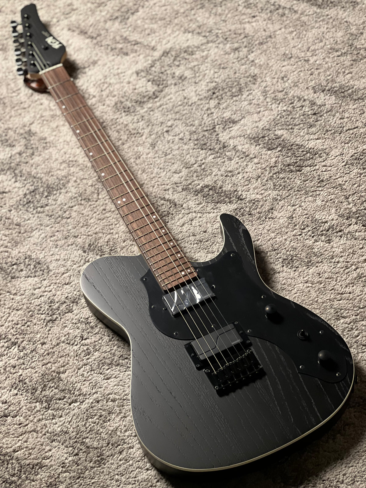 Fujigen FGN Iliad JIL2-ASH-DE664-R/OPB in Open Pore Black H230707