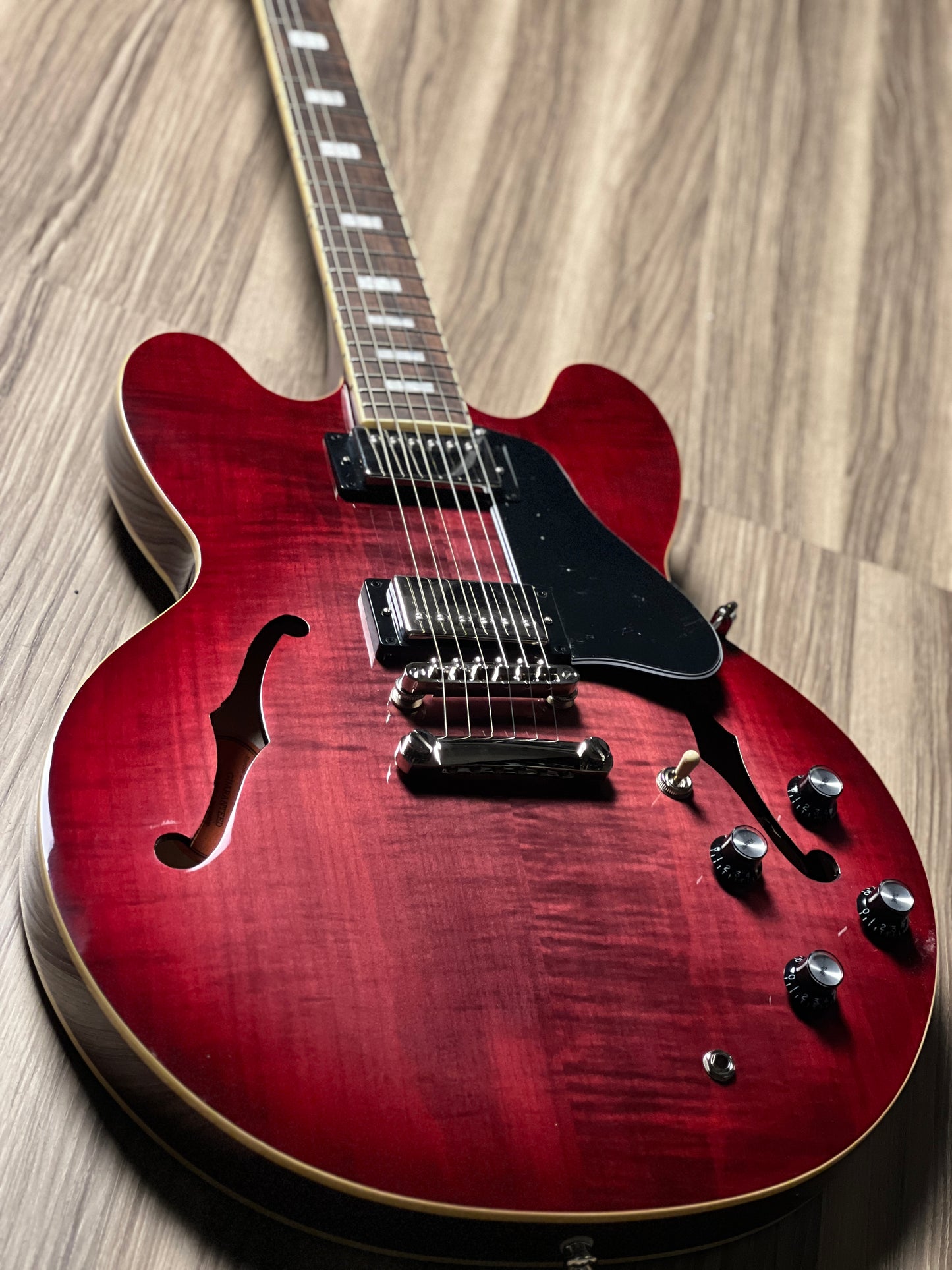 Epiphone ES-335 Figured Semi-Hollowbody In PRB (Raspberry Burst)