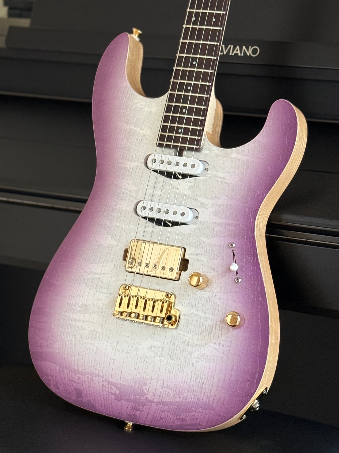 Saito S-622 SSH with Rosewood and Gold Hardware in Kunzite 253031